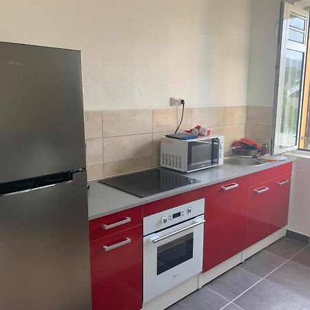 Cyparis Apartman Saint-Pierre Kültér fotó